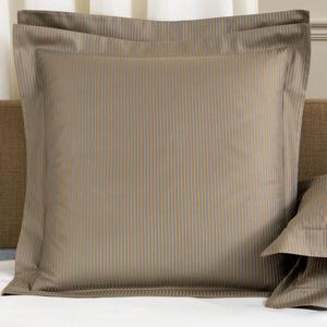 Декоративная наволочка Frette Horizon Euro, 65x65, ореховый