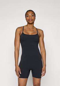 Спортивный костюм SOFT COURT JUMPSUIT Stronger, черный