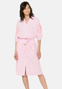 Платье-рубашка EMBROIDERED LolaLiza, фуксия