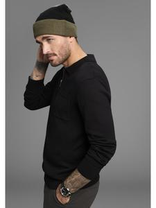 вязаная шапка серо-черно-зеленого цвета Man's World