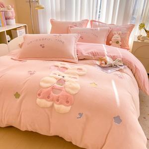 Antarctic Комплект постельного белья 1,5 м, 4 предмета + одеяло 4,5 кг + 2 наполнителя для подушек