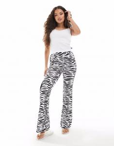 Леггинсы Noisy May Petite клеш с принтом зебры