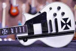 ESP Железный Крест Сигнатура Джеймса Хетфилда