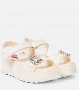 Босоножки на танкетке из кожи с декором Slidy Viv' Roger Vivier, Ciré