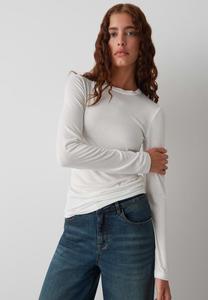 Топ OPUS SLIM FIT STRUCTURED BASIC, Milk/White