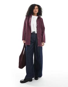 Куртка-дождевик Vero Moda с капюшоном бордового цвета