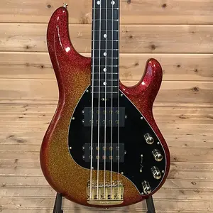 Электрогитара Ernie Ball Music Man StingRay 5 HH - Cherry Punch
