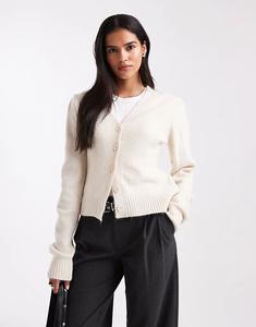 Вязаный кардиган ASOS DESIGN со структурированными рукавами цвета экрю