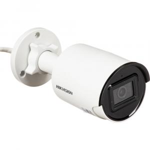 Уличная сетевая цилиндрическая камера Hikvision AcuSense DS-2CD2083G2-IU 8 МП с ночным видением и объективом 4 мм (белая)