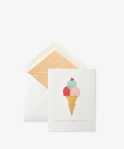 Открытка «Любовь, вишенка на торте»