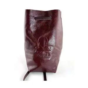 Отдельно стоящая большая сумка для игральных костей - кожа бычьей крови, Dice Bags & Accessories (Kraken Dice)