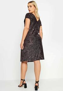 Коктейльное платье / Вечернее платье SEQUIN EMBELLISHED Yours Clothing, фиолетовый