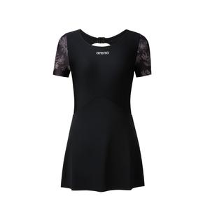 Купальник слитный One piece Arena, черный