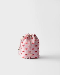 Пояс из переработанного нейлона с принтом Prada, розовый