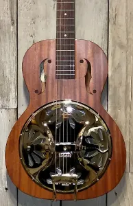 Гитара Gretsch G9200 Boxcar с круглым грифом, корпус из красного дерева, резонатор, натуральный цвет, потрясающий гитарный инструмент для себя