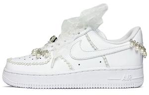 Кастомизированные кроссовки Nike Air Force 1 Skateboard Shoes Women's Low-Top, белый