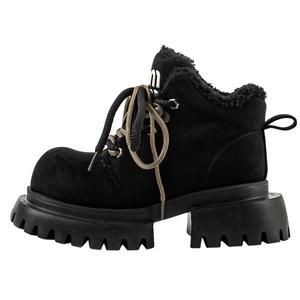 Wonderful couple Черные женские короткие ботинки Мартин высотой 6 см, цвет Black