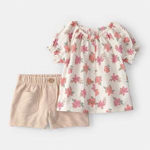Детский комплект для девочки: топ и шорты с цветочным принтом Carter'S