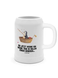 Пивная кружка с изображением пингвина и рыбацкой лодки с надписью на белом фоне Mr. & Mrs. Panda