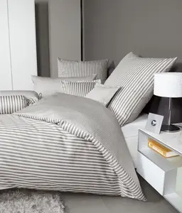 Чехол на подушку Janine "модернклассик 3912, Мако-сатин 100% хлопок", (1 штука), на молнии, чехол на подушку в размер. 40х80 или 80х80 см, цвет vulkan