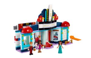 Конструктор Heart Lake City Cinema Building Block Figures 451pcs 41448 LEGO