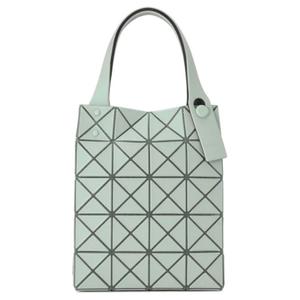 ISSEY MIYAKE Люксент Бокси Бондед ПВХ Смола Женская Мини Сумка Серо Зеленая