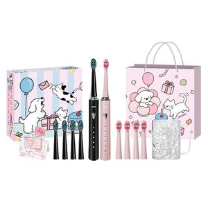 Электрическая зубная щетка AUX