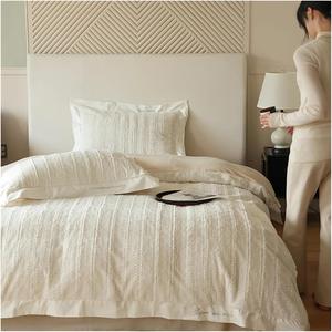 UOIO Комплект постельного белья UOIO Highend из микрофибры с искусственным мехом