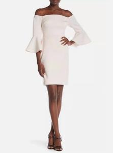 Женское платье с открытыми плечами и рукавами-колокольчиками розового цвета Betsey Johnson