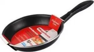 Сковорода V, черная, 32 см, антипригарное покрытие, подходит для всех типов плит, можно мыть в посудомоечной машине. Magefesa