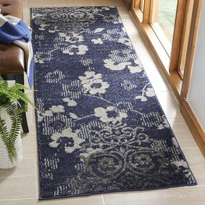 Ковер SAFAVIEH, 77 x 366 см, Adirondack Collection Runner, Navy & Silver, цветочный гламурный дамасский дистресс-дизайн, без линьки и простой в уходе, идеален для помещений с высокой проходимостью в гостиной, спальне (ADR114N)