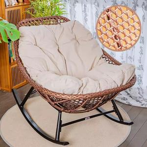Плетеное кресло-качалка из ротанга с мягкой подушкой и усиленным алюминиевым каркасом