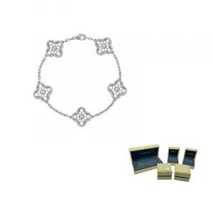 Van Cleef & Arpels Браслет из белого золота 18 карат для женщин