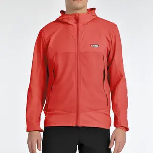 Мужская треккинговая куртка Alcarria 25V +8000, цвет Cereza