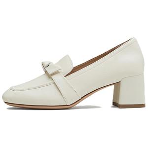 Лоферы женские TATA, White