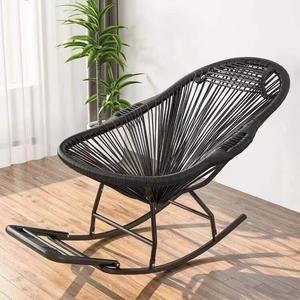 Кресло-качалка плетеное из искусственного ротанга для отдыха, балкона и террасы