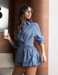 Темно-синяя рубашка с длинными рукавами и пуговицами Bershka