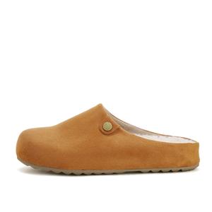 Mulinsen Женские тапочки с закрытым носком в землянисто-желтом цвете, цвет Earth Yellow