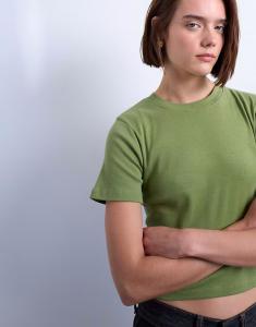 Укороченная повседневная футболка зеленого цвета Topshop