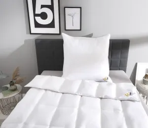 Пуховое одеяло OBB "Edition 120 лет OBB", легкое, наполнитель 90% пух, 10% перо, чехол 100% хлопок, (1 шт.), пуховое одеяло Annual Edition 135х200 см, белый