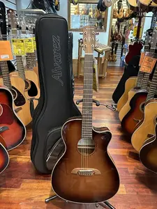 Alvarez Artist Elite Folk OM - С ЧЕХЛОМ