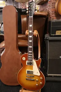 Epiphone 1959 Les Paul Standard (включая чехол)