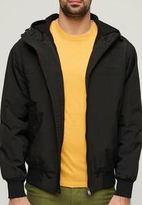 Демисезонная куртка Superdry, цвет jet black