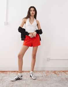 COLLUSION микро-шорты для бега красного цвета