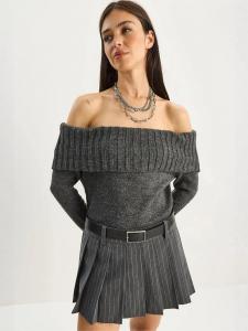 Bianco Lucci Свитер в цвете антрацит