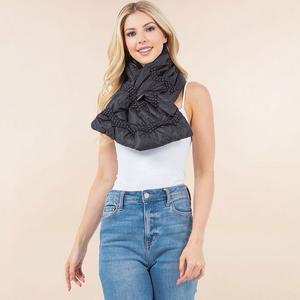 Уютный зимний стеганый шарф-пуховик Truedames, черный