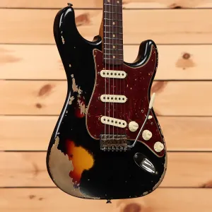 Fender Custom Shop Limited 1961 Stratocaster Heavy Relic - Стареющий черный поверх 3-цветного солнцезащитного взрыва - CZ583218 - PLEK'd