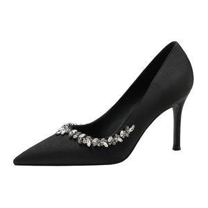 Тонкий каблук Высокие каблуки 8 см Женские Черные MCKP