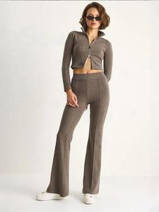 Брючный костюм Bianco Lucci, бежевый