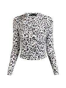 Женская блузка в черно-белом цвете faina